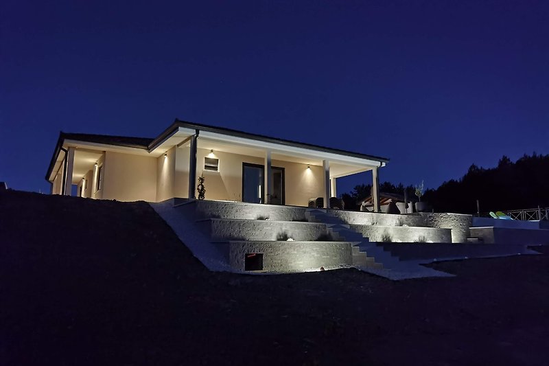 villa at night