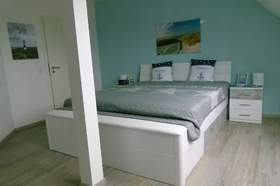 FW ca. 95 qm, 2  Fam.Haus im Grünen
