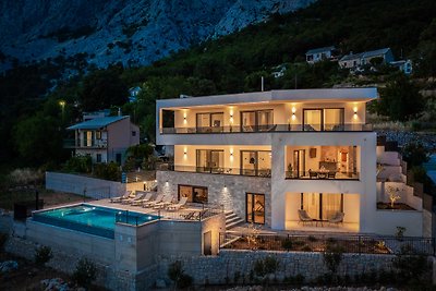 Ferienhaus Baska Voda