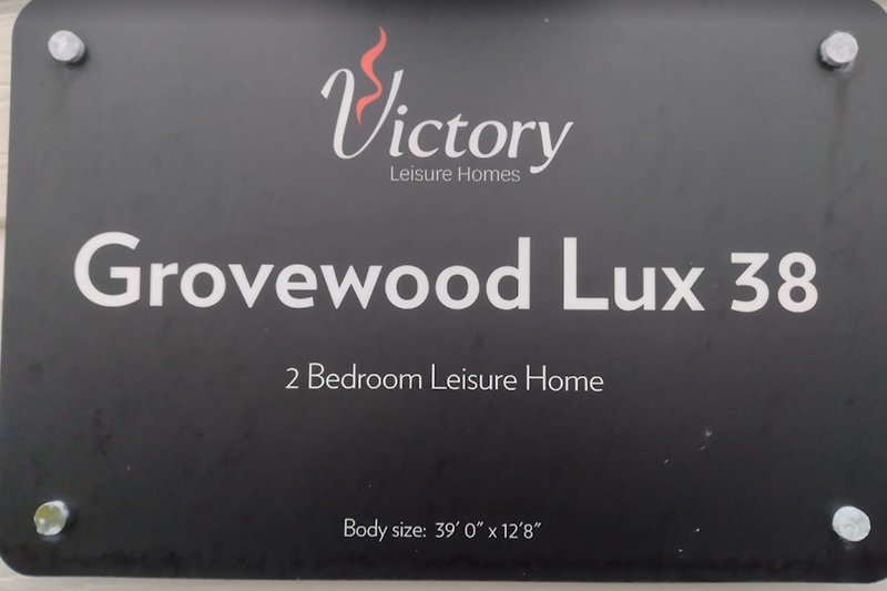 Victory Grovewood Lux 38