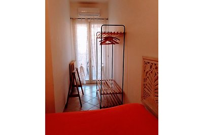 Lovely flat x4 near downtown