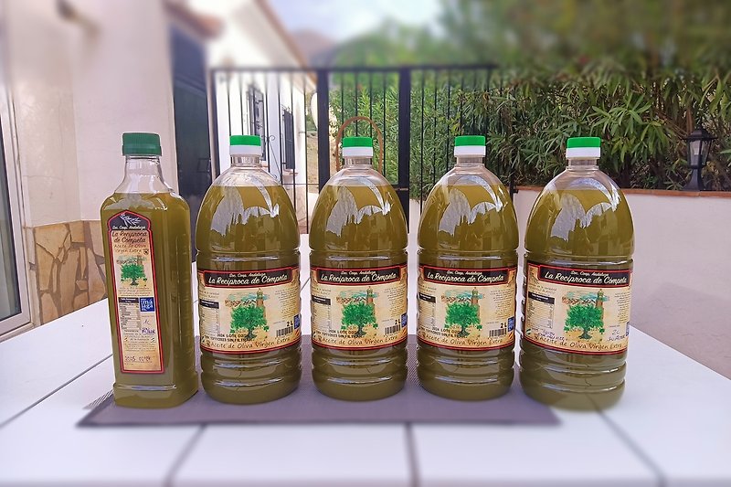 Olive oil Casa Adriana