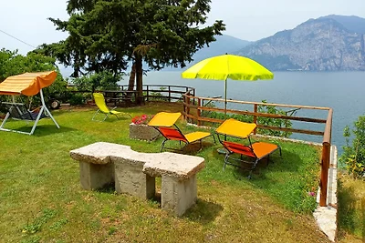 VILLA GABRY  privat Garten Seeblick