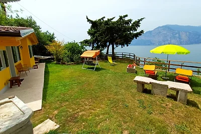 VILLA GABRY  privat Garten Seeblick