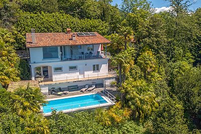 Ferienhaus über dem Lago Maggiore