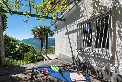 Ferienhaus über dem Lago Maggiore