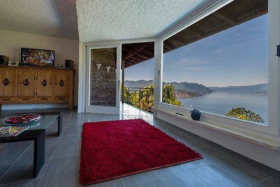Ferienhaus über dem Lago Maggiore