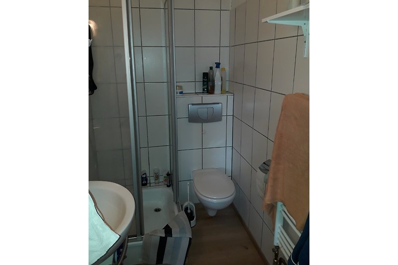 BAD Zugang über Wohnzimmer