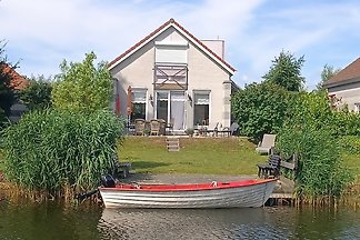 Schönes Haus am Ijsselmeer