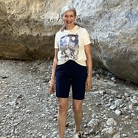 Frau L. Christensen Frau L. Christensen