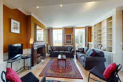 NOR14 - Vire - Maison Bear