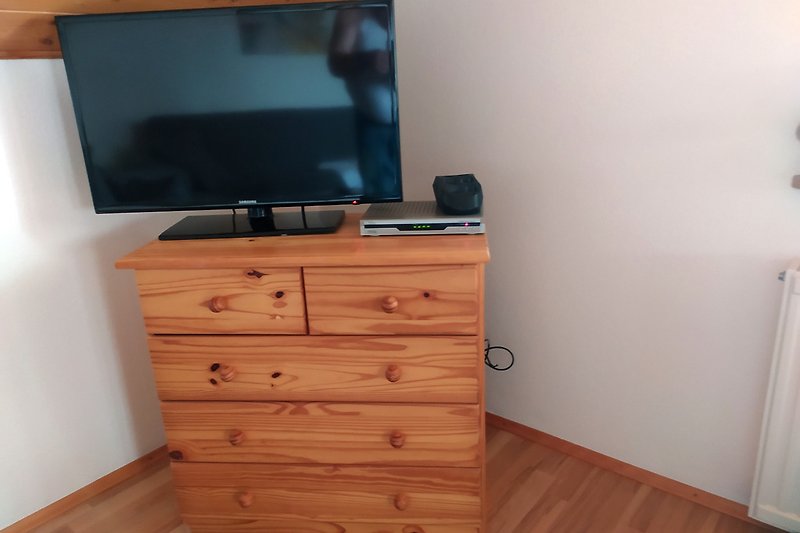 TV im Wohnzimmer