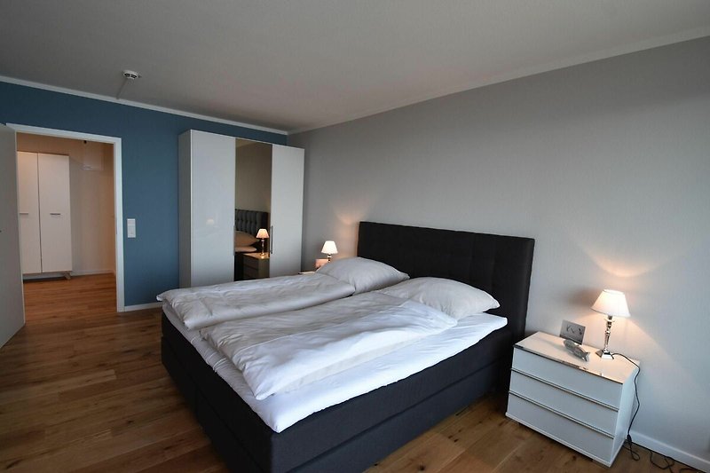 spacious, modern bedroom