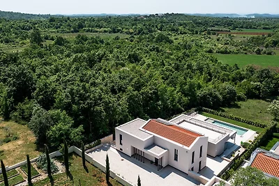 Villa Damian