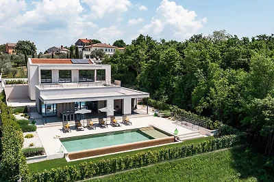 Villa Damian