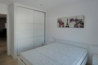 Moderne Villa mit Pool CAP RAS