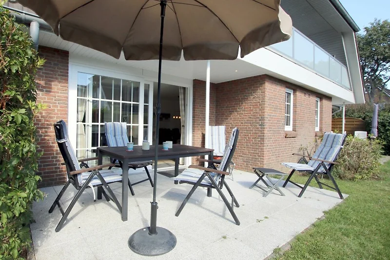 sonnige Terrasse