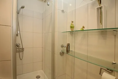 Gmelinstraße 12, Whg. 7, Haus Meeresbrandung