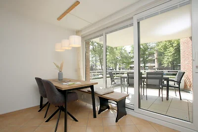 Osterstraße 1, Whg. 2, Haus Flora