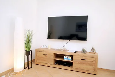 Osterstraße 1, Whg. 2, Haus Flora