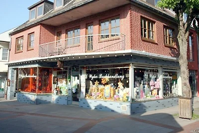 Mittelstraße 18, Whg. 1, Haus am Rosenbeet