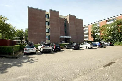 Osterstraße 1, Whg. 8, Haus Flora