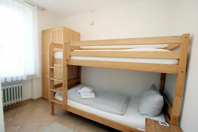 Osterstraße 1, Whg. 2, Haus Flora