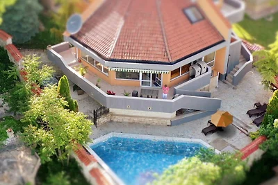 Villa Musica