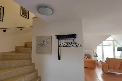 Mira Maris