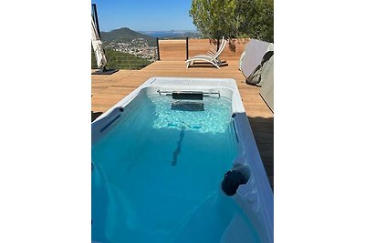 Villa Vue Mer 180°- Vue exceptionnelle Mer– Bassin de Nage – Proche Plage Almanarre