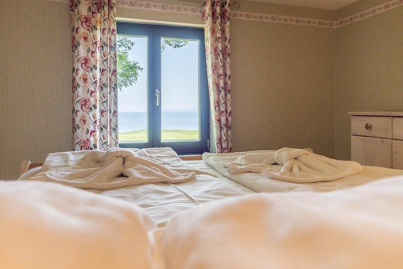 Schlafzimmer mit Blick auf die Ostsee