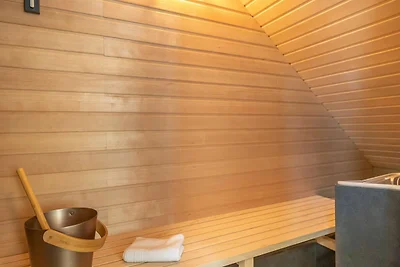 Villa Metropol  - Ferienappartement Sabei