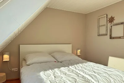 Ferienwohnung Jasmund - charmantes Appartemen...