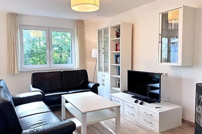 Moderne Haushälfte mit drei Schlafzimmern und...