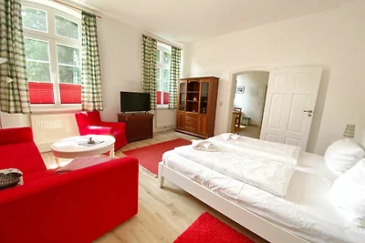 Gutshof Dubnitz - Ferienwohnung  1  "Carlo"