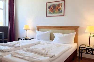 Neddesitz an der Jasmundperle / Rondel Appart...