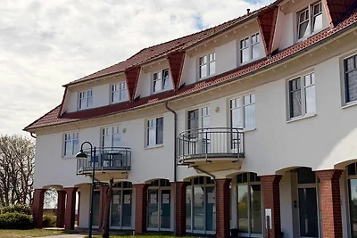 Neddesitz an der Jasmundperle / Rondel Appart...