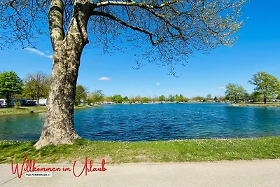 Casa di vacanza direttamente sul lago a FCO