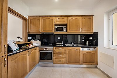 Spacious Two Bedroom Apartment