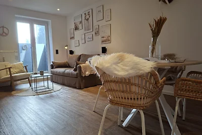 Lachmöwe by DeJu Norderney