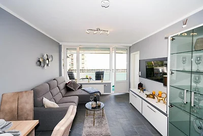Panoramic Elegantes Meerblick-Apartment