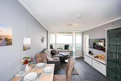 Panoramic Elegantes Meerblick-Apartment