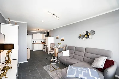 Panoramic Elegantes Meerblick-Apartment