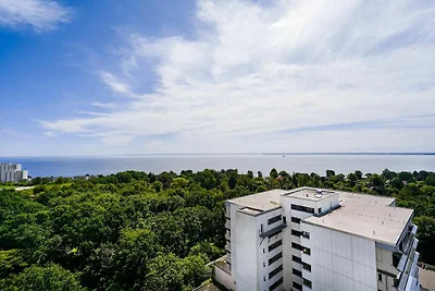 Panoramic Elegantes Meerblick-Apartment