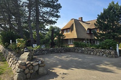 Ferienhaus Cäcilienhof West unter Reet