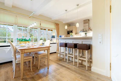 Ferienhaus Cäcilienhof West unter Reet Kampen