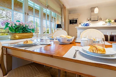 Ferienhaus Cäcilienhof West unter Reet Kampen