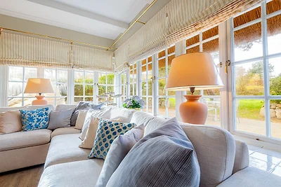 Ferienhaus Cäcilienhof West unter Reet Kampen