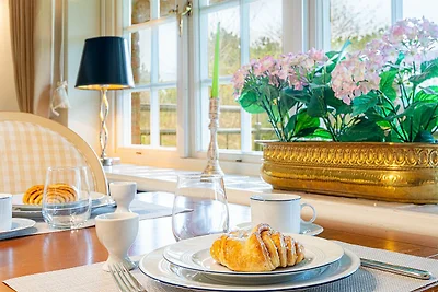 Ferienhaus Cäcilienhof West unter Reet Kampen