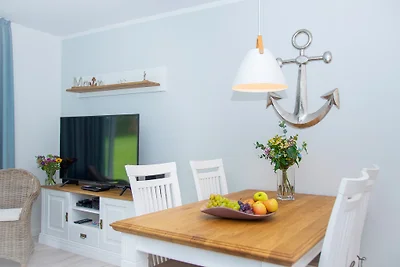 Cottage im Gutspark, FeWo Perlie